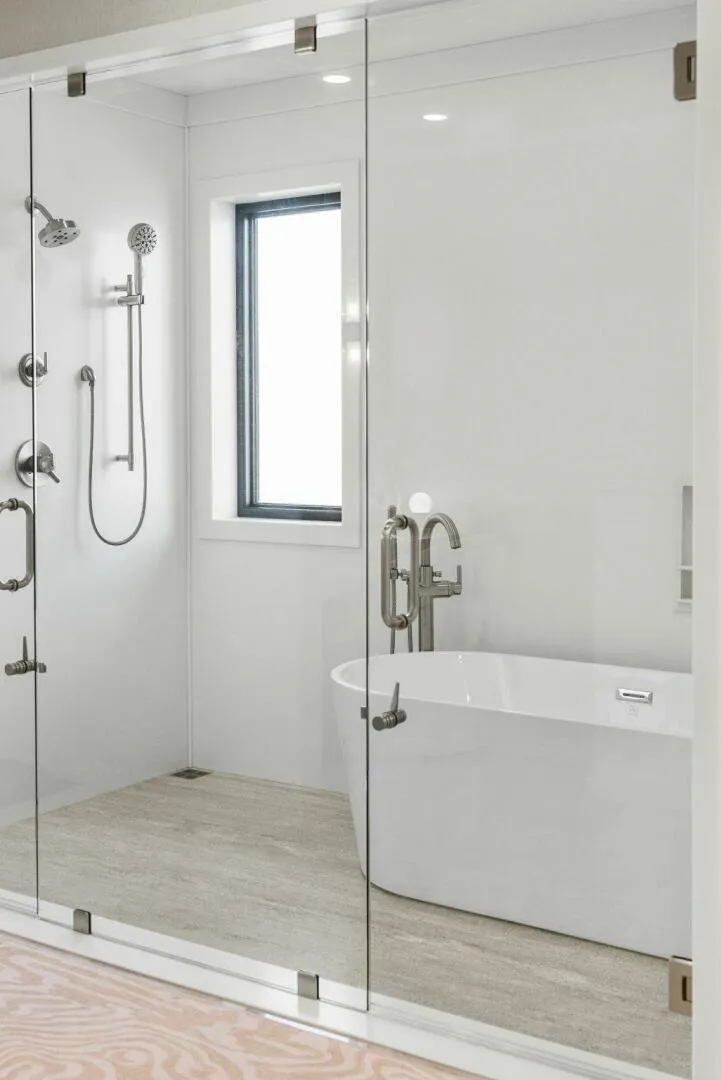 Slide: The Image of Breaux Brothers 120 GLV 2025 - 5990450