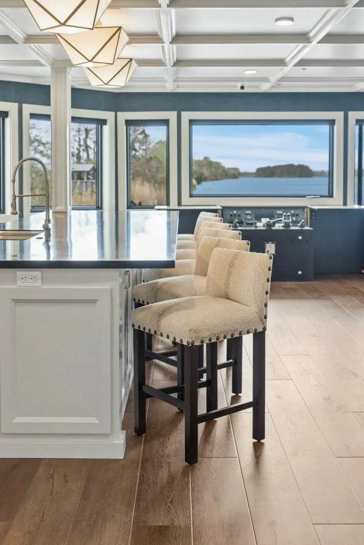 Slide: The Image of Breaux Brothers 120 GLV 2025 - 5990460