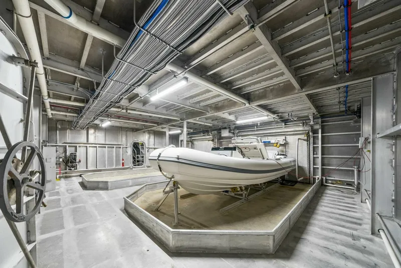 Slide: The Image of Breaux Brothers 120 GLV 2025 - 5990276