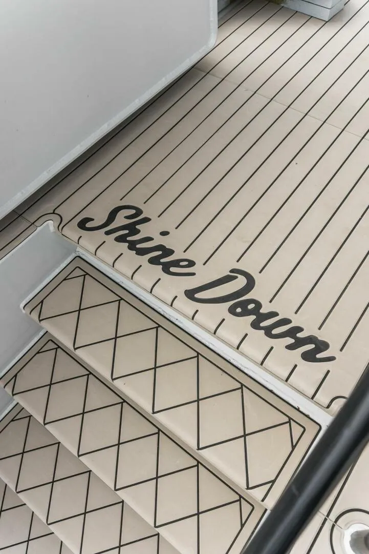 Slide: The Image of Breaux Brothers 120 GLV 2025 - 5990476