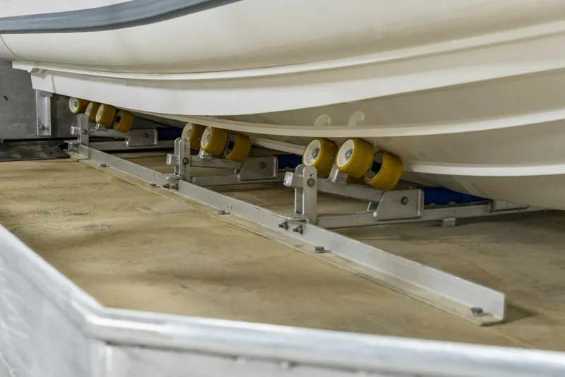 Slide: The Image of Breaux Brothers 120 GLV 2025 - 5990490