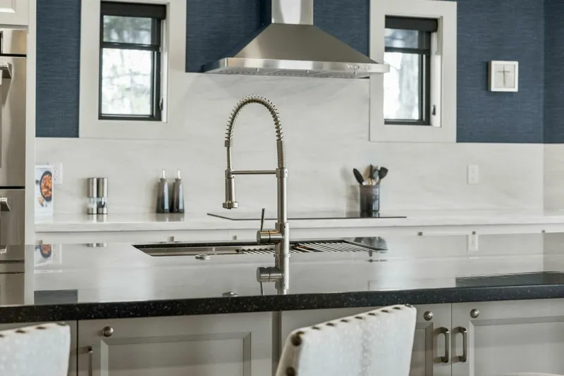 Slide: The Image of Breaux Brothers 120 GLV 2025 - 5990510