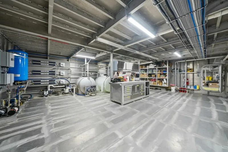 Slide: The Image of Breaux Brothers 120 GLV 2025 - 5990283