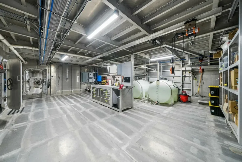 Slide: The Image of Breaux Brothers 120 GLV 2025 - 5990286