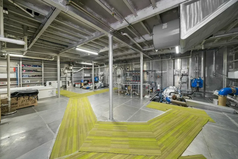 Slide: The Image of Breaux Brothers 120 GLV 2025 - 5990293