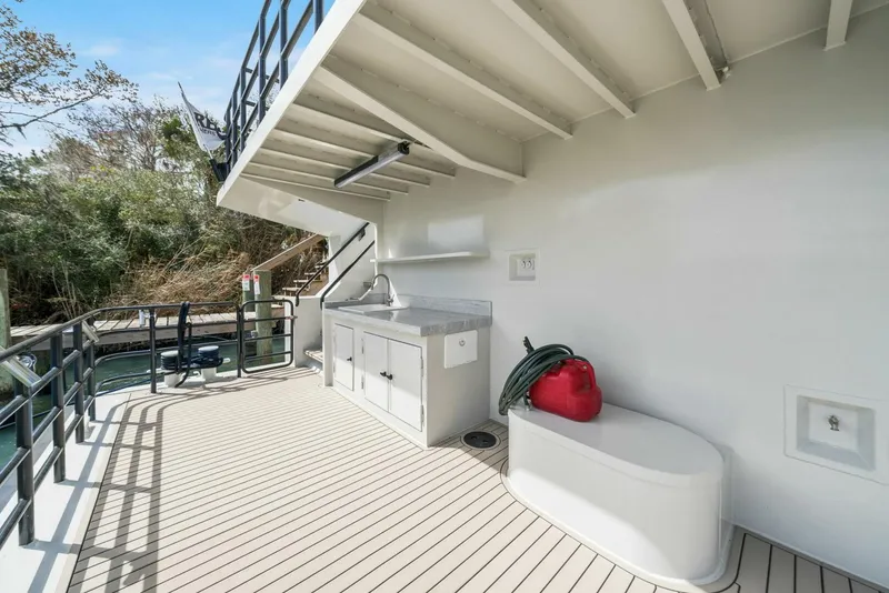 Slide: The Image of Breaux Brothers 120 GLV 2025 - 5990298