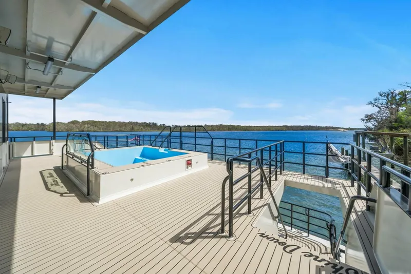 Slide: The Image of Breaux Brothers 120 GLV 2025 - 5990311