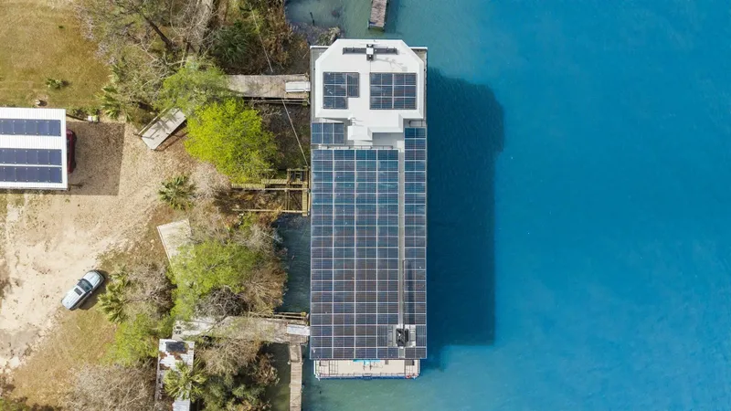 Slide: The Image of Breaux Brothers 120 GLV 2025 - 5990263