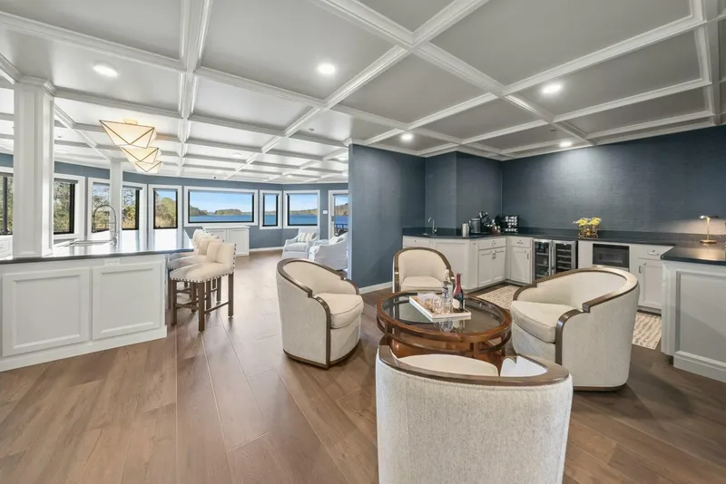 Slide: The Image of Breaux Brothers 120 GLV 2025 - 5990329