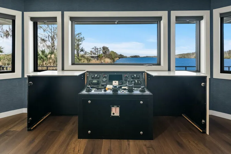 Slide: The Image of Breaux Brothers 120 GLV 2025 - 5990357