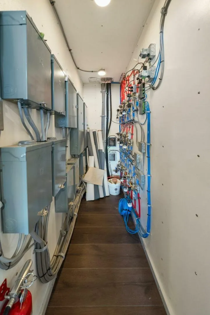 Slide: The Image of Breaux Brothers 120 GLV 2025 - 5990360