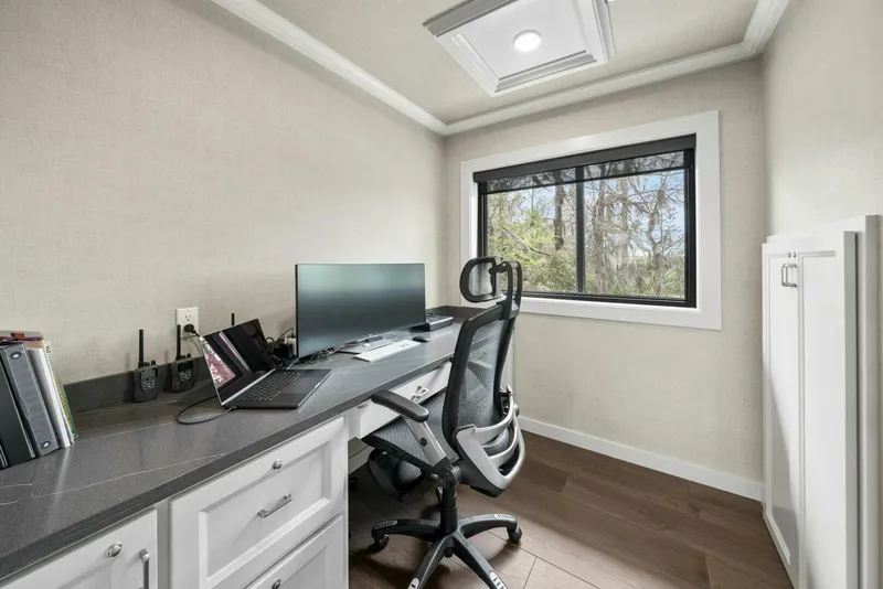 Slide: The Image of Breaux Brothers 120 GLV 2025 - 5990362