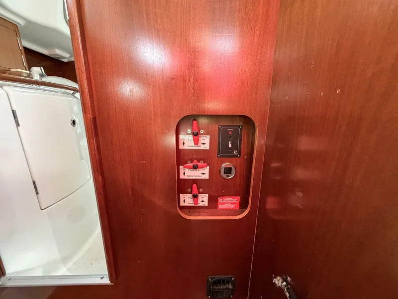 Slide: The Image of Beneteau 36 CC 1998 - 5967683