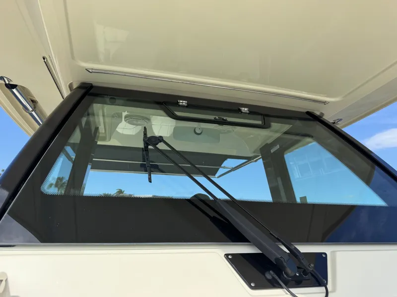Slide: The Image of Chris-Craft Catalina 30 2023 - 6063218