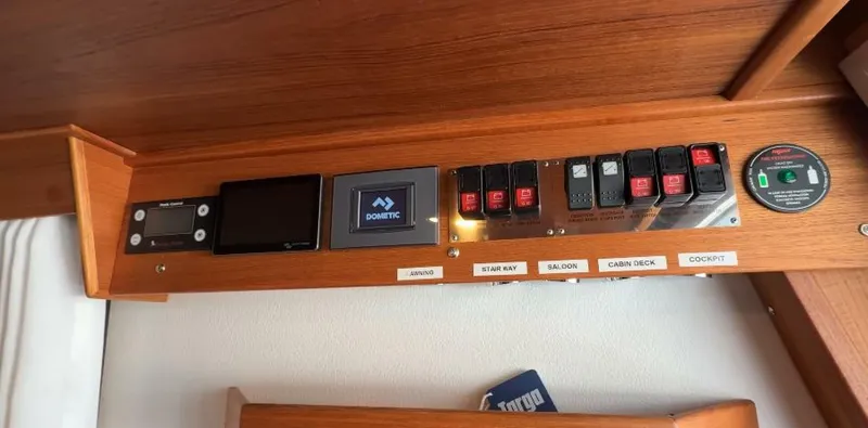 Slide: The Image of Targa 37 Flybridge 2025 - 5950663