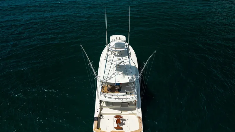 Slide: The Image of 2007 Hatteras 68 Convertible- KEMOSABE- - 7514579