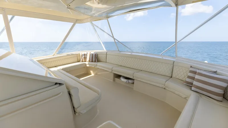 Slide: The Image of 2007 Hatteras 68 Convertible- KEMOSABE- Flybridge - 7514543