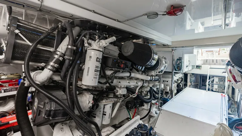 Slide: The Image of 2007 Hatteras 68 Convertible- KEMOSABE- Engine Room - 7514556