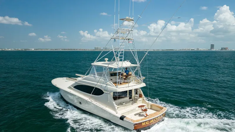 Slide: The Image of 2007 Hatteras 68 Convertible- KEMOSABE- - 7514577