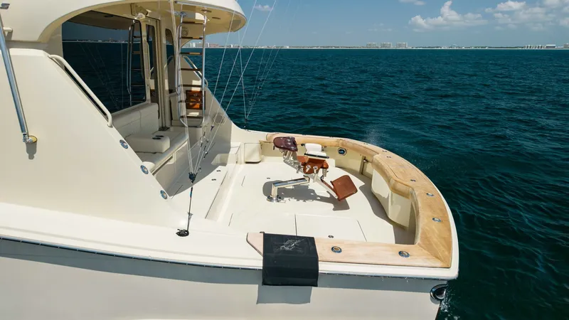 Slide: The Image of 2007 Hatteras 68 Convertible- KEMOSABE- Cockpit - 7514551