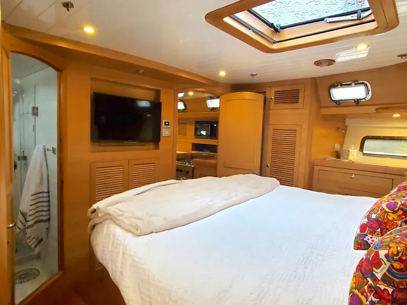 Slide: The Image of Bluewater 56 2023 - 5951294