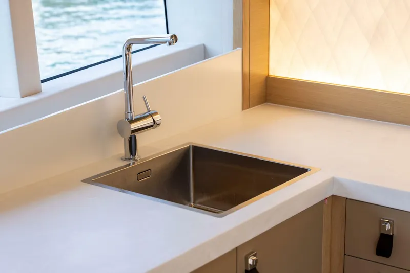 Slide: The Image of Steeler Bronson 67 Beachclub 2025 - 5951803