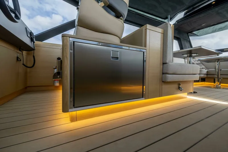 Slide: The Image of Steeler Bronson 67 Beachclub 2025 - 7648642