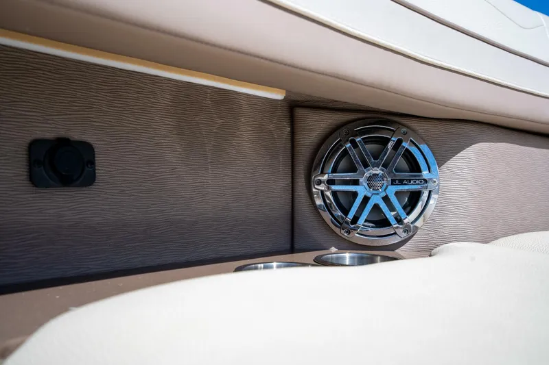 Slide: The Image of Formula 350 Crossover Bowrider OB 2018 - 5951977