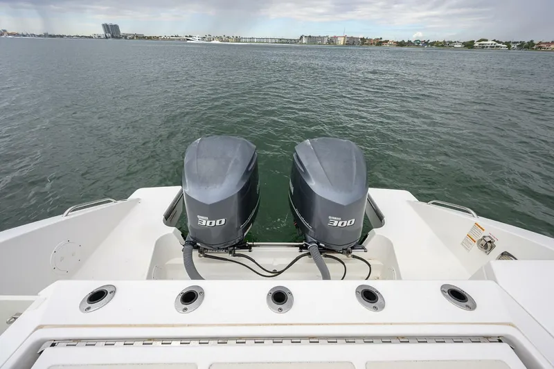 Slide: The Image of Pursuit 32 - Engines 2019 Pursuit S 328 Center Console - 5952058