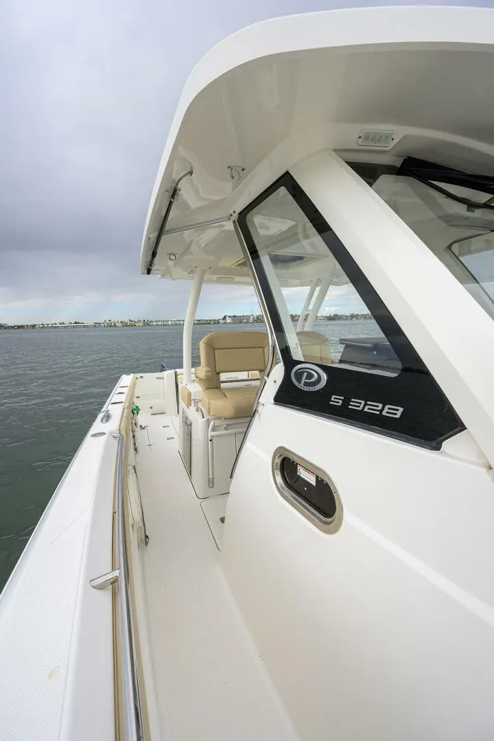 Slide: The Image of Pursuit 32 - Starboard facing rear 2019 Pursuit S 328 Center Console - 5952069