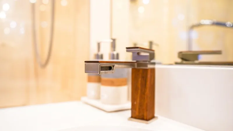 Slide: The Image of Lazzara 80 SL 2004 - 5952424