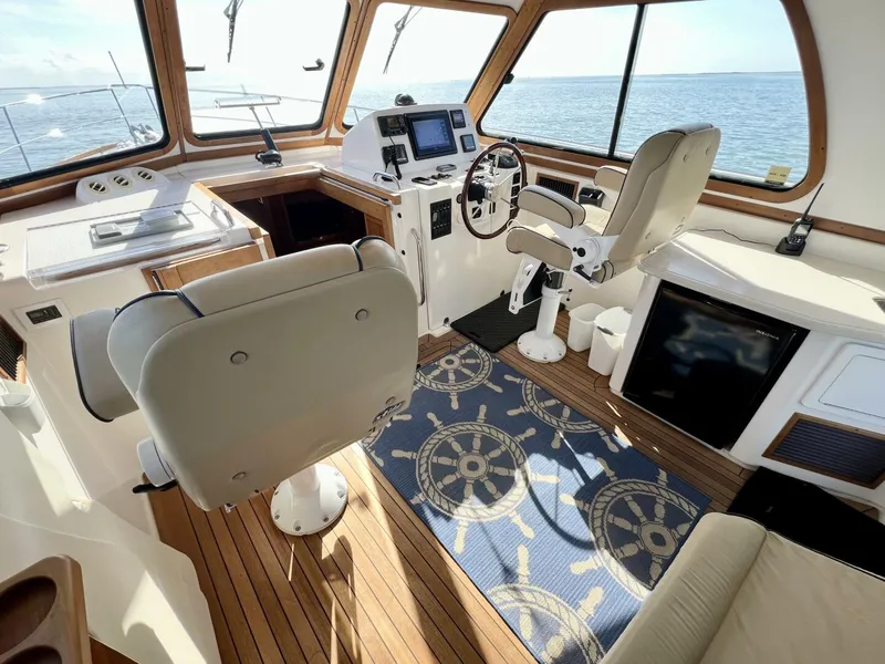 Slide: The Image of Sabre 38 Hard Top Express 2006 - 5952574