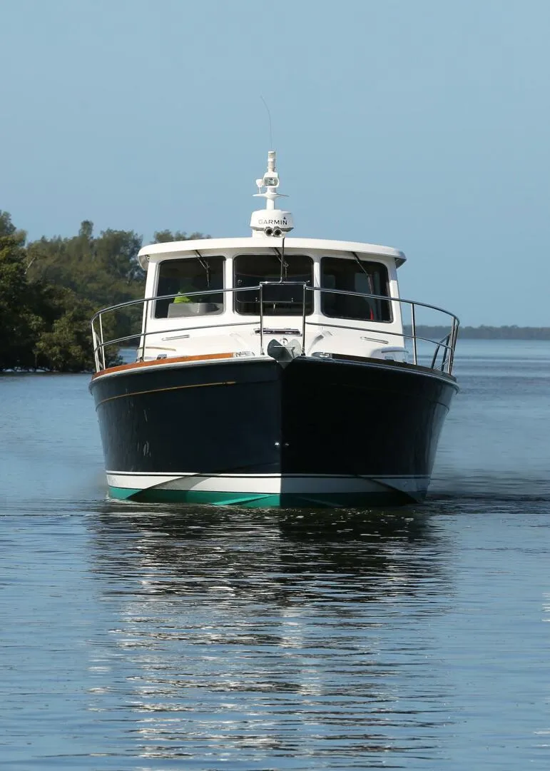 Slide: The Image of Sabre 38 Hard Top Express 2006 - 5952525