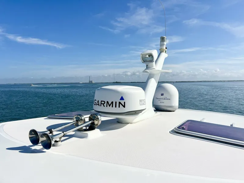 Slide: The Image of Sabre 38 Hard Top Express 2006 - 5952563