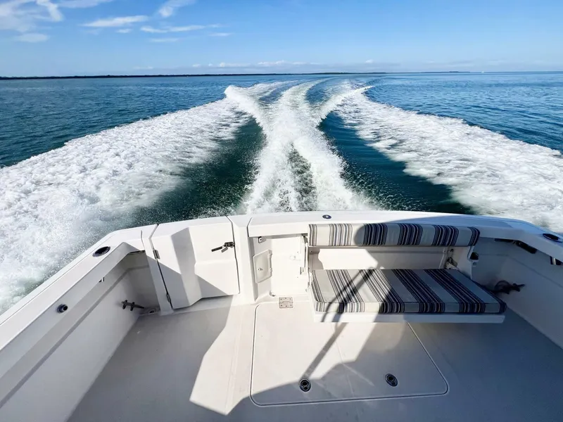 Slide: The Image of Sabre 38 Hard Top Express 2006 - 5952592