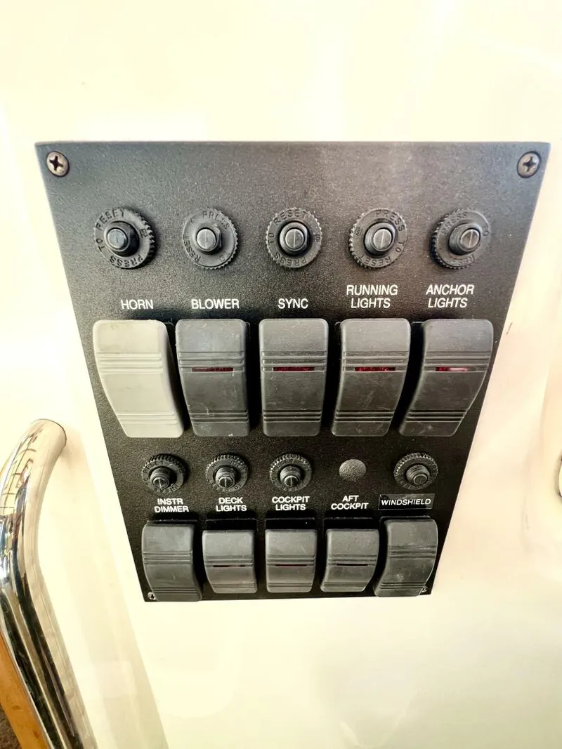 Slide: The Image of Sabre 38 Hard Top Express 2006 - 5952555