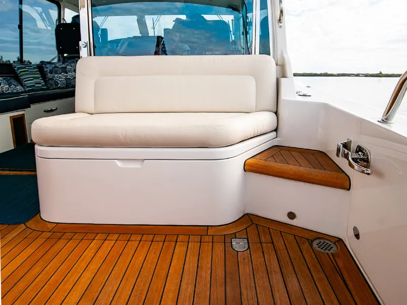 Slide: The Image of MJM 53Z 2021 - 5952699