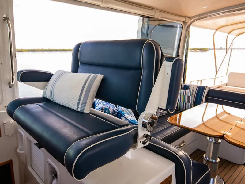 Slide: The Image of MJM 53Z 2021 - 5952711