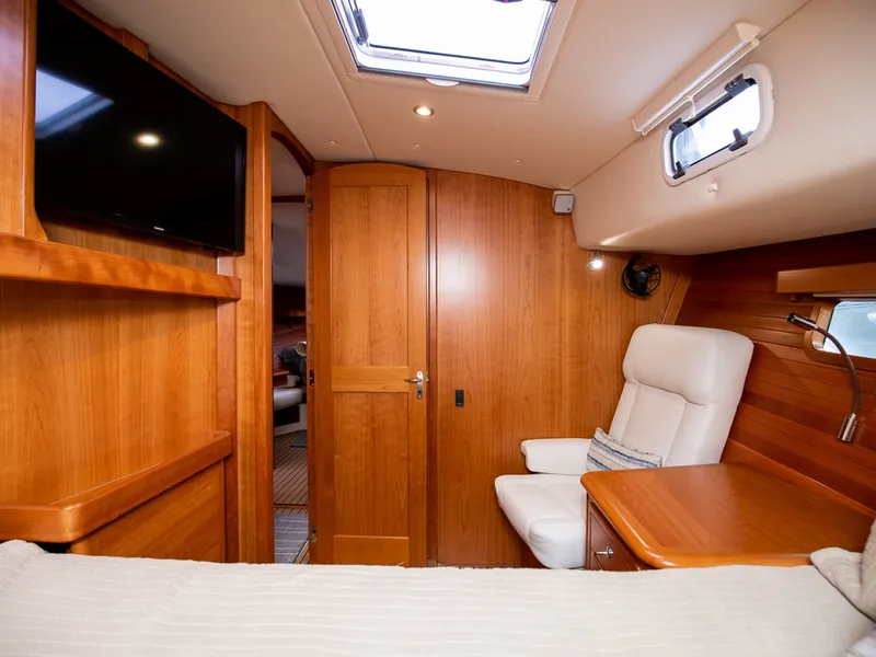 Slide: The Image of MJM 53Z 2021 - 5952722