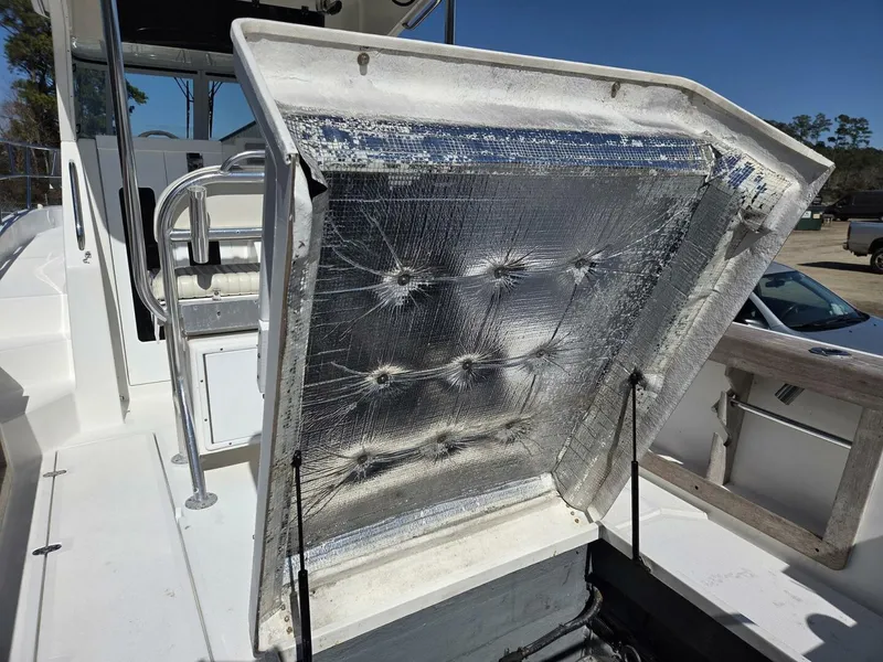 Slide: The Image of True World Marine TE286 2003 - 5952750