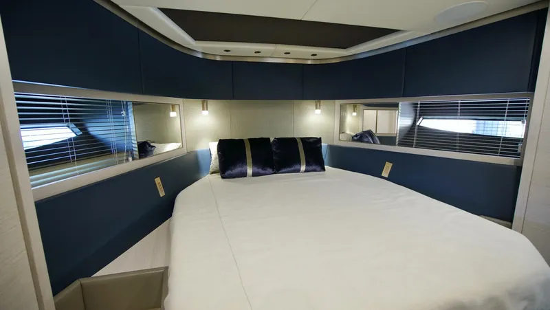 Slide: The Image of Uniesse HTC5P 2024 - 5952989