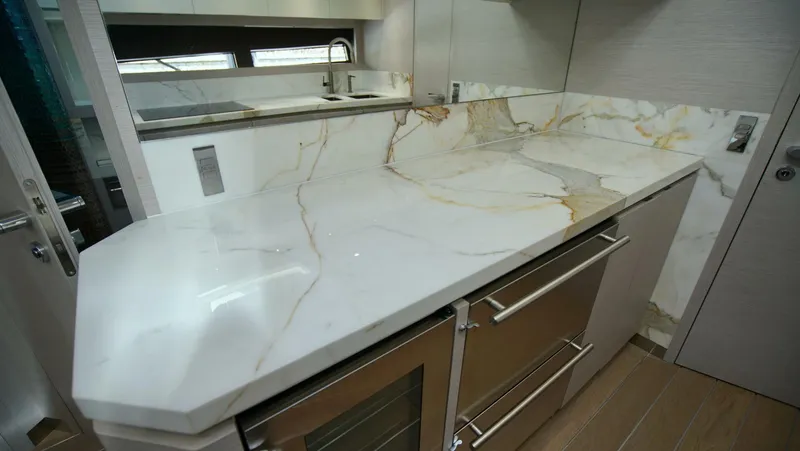 Slide: The Image of Uniesse HTC5P 2024 - 5953001