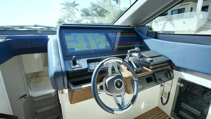 Slide: The Image of Uniesse HTC5P 2024 - 5953018