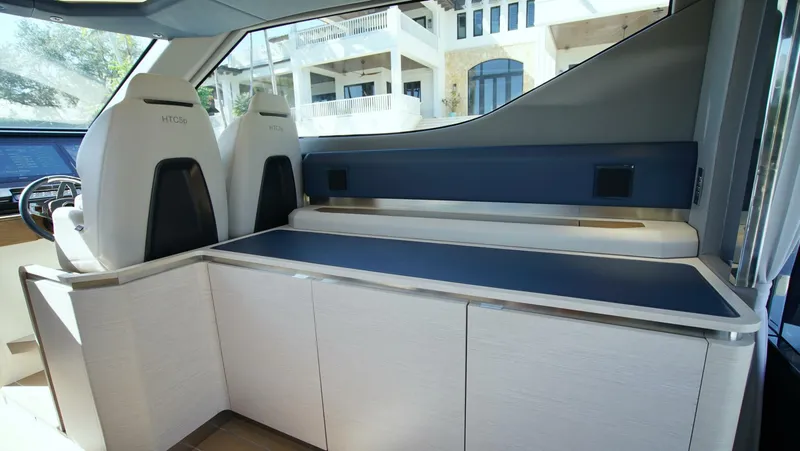 Slide: The Image of Uniesse HTC5P 2024 - 5953033