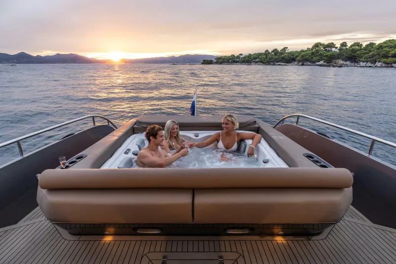 Slide: The Image of Steeler B50 AQUAZEN 2022 - 5953298