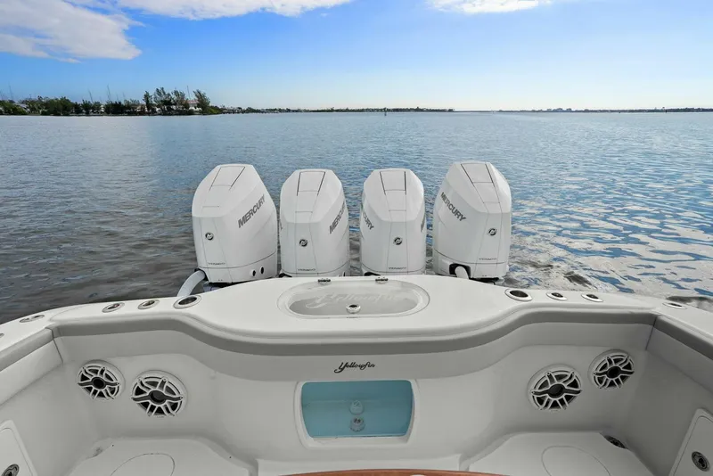 Slide: The Image of Yellowfin 39 Offshore 2023 - 5953519