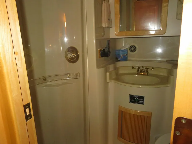 Slide: The Image of Bluewater 5800 2000 - 5953747