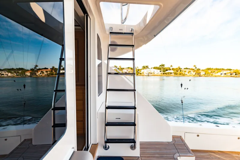 Slide: The Image of 2020 Bertram 61 Convertible - 5954144