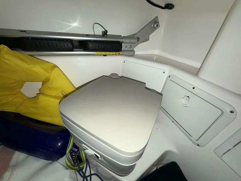 Slide: The Image of Everglades 230 Center Console 2016 - 5955311