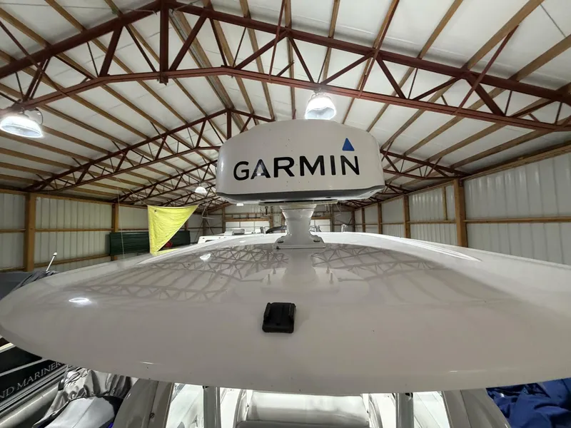 Slide: The Image of Everglades 230 Center Console 2016 - 5955319